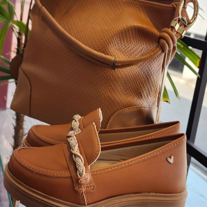 Sapatinho infantil argium