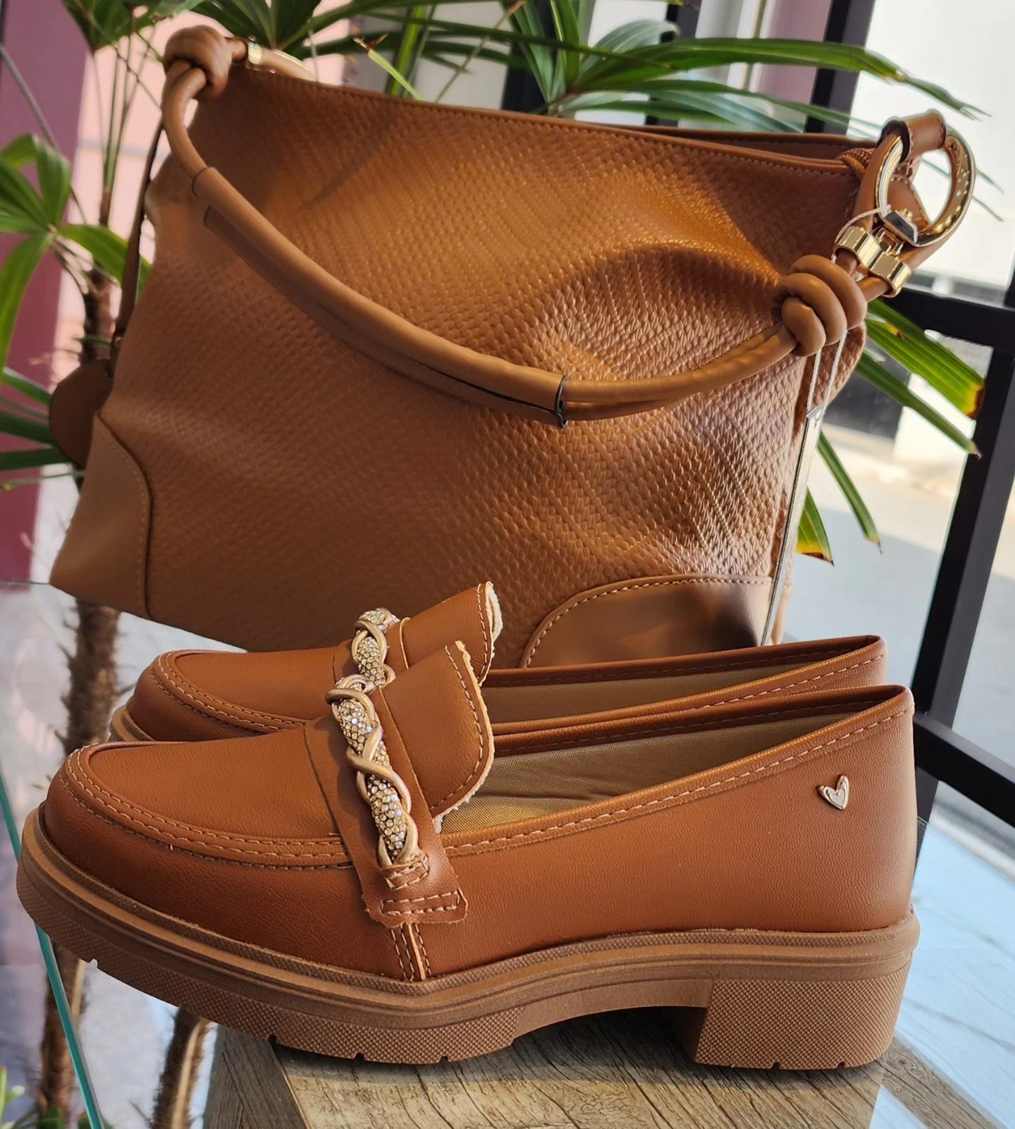 Sapato com bolsa